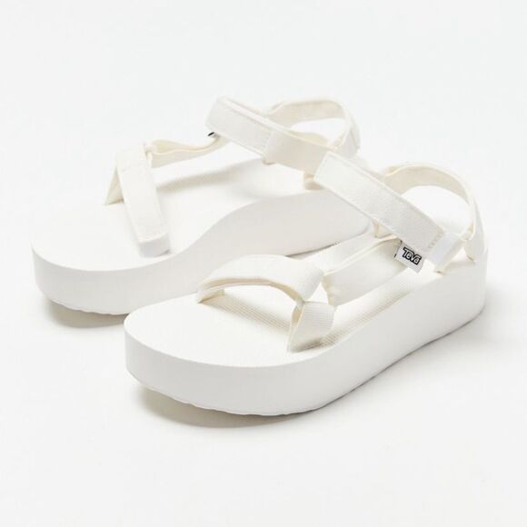 NWT Teva Flatform Universal Sandals White Women’s Size 10 - Picture 1 of 9